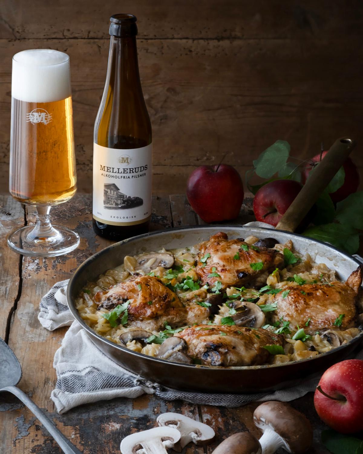 Krämig risoni med kyckling, äpple och svamp