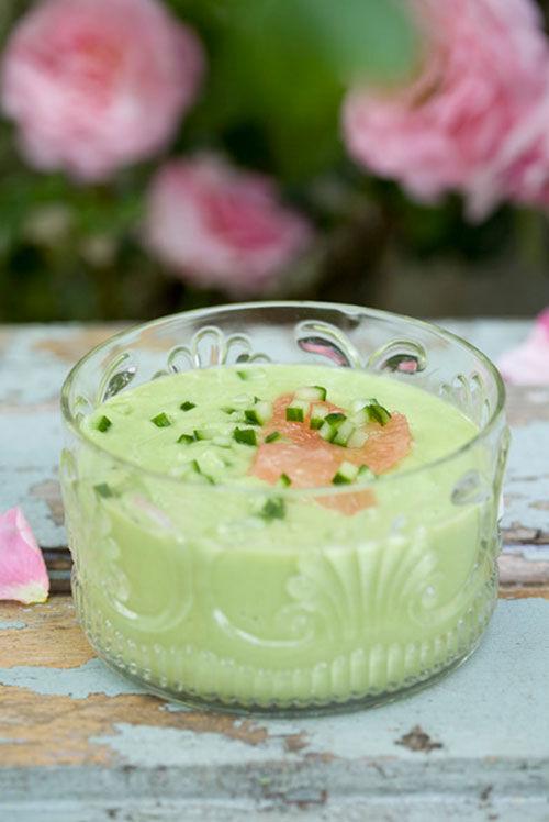 Sommarsval avokado- och grapefruktsoppa