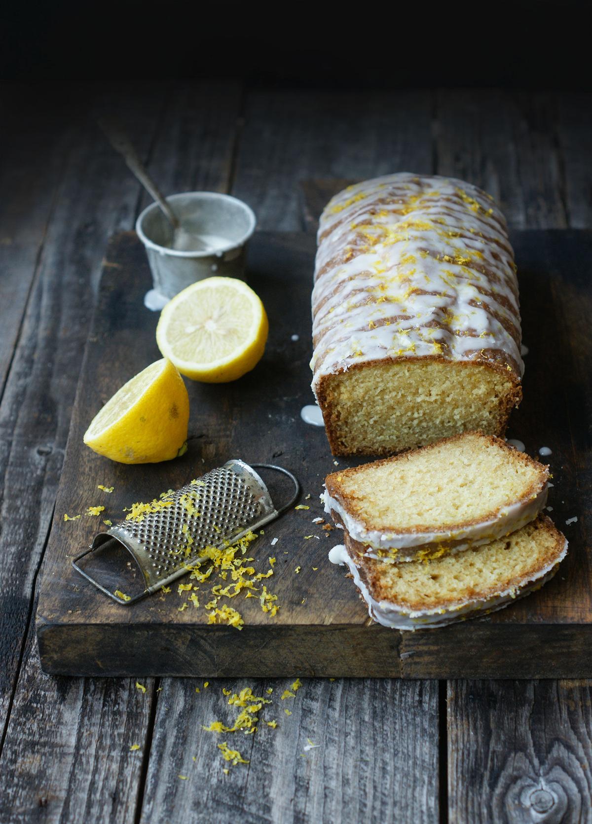 Saftig citron- och yoghurt­kaka