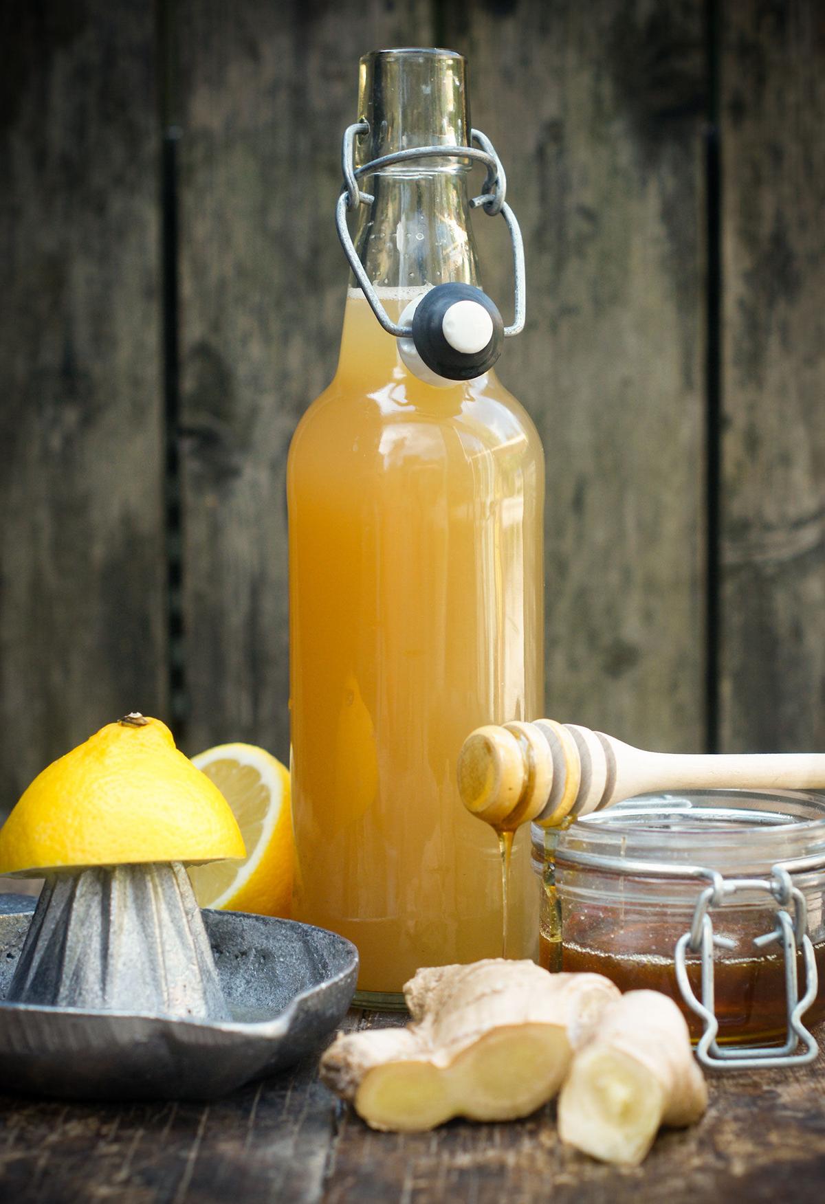 Ingefärs­dryck med citron och honung